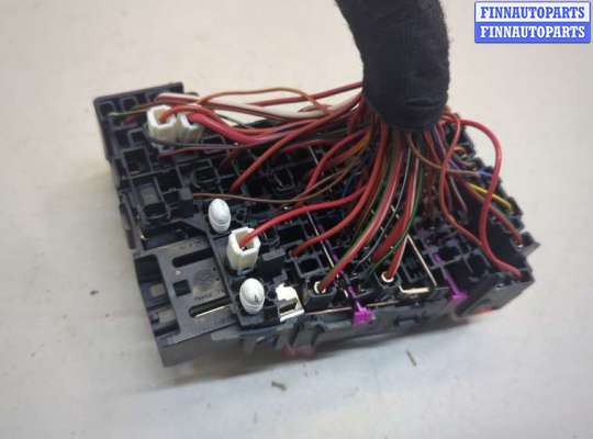 купить Блок предохранителей на Volkswagen Jetta 7 2018-2024