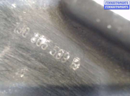 купить Кронштейн рамки передней на Volkswagen Bora