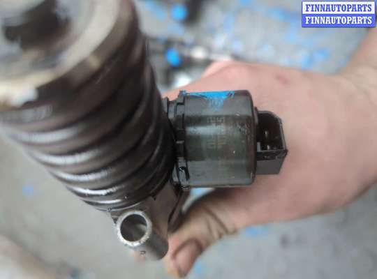 купить Форсунка топливная на Volkswagen Golf 5 2003-2009