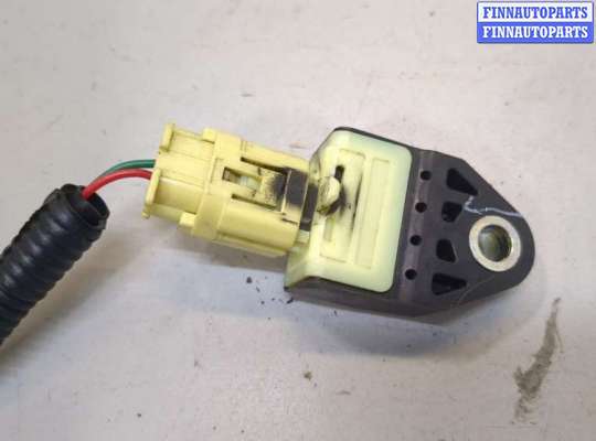купить Датчик удара на Toyota Camry V40 2006-2011