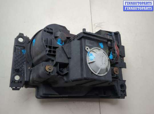 Фара передняя на Land Rover Discovery III