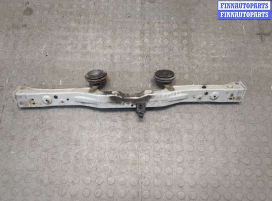 купить Рамка капота на Toyota Avensis 2 2003-2008