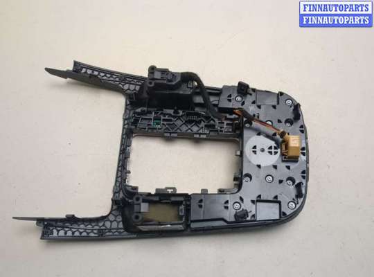 купить Рамка под кулису на Audi Q5 2008-2017