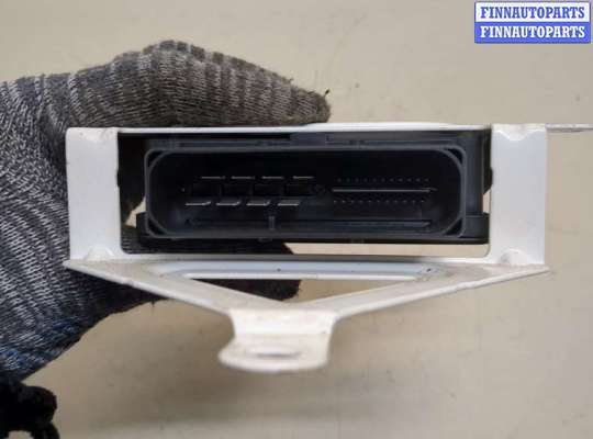 купить Блок управления стояночным тормозом на Volvo XC60 2008-2017