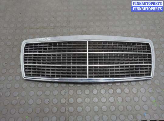 купить Решетка радиатора на Mercedes C W202 1993-2001