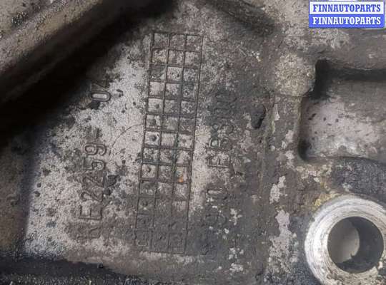 купить Кронштейн крепления генератора на Nissan Navara 2004-2015