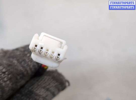 купить Зеркало боковое на Toyota Venza 2008-2017