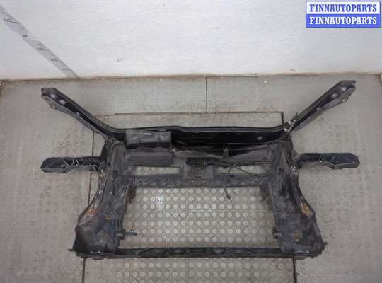 Панель передняя (телевизор) на Volkswagen Golf V (1K)