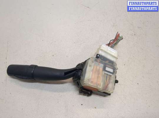 купить Переключатель поворотов на Toyota Corolla Verso 2004-2009