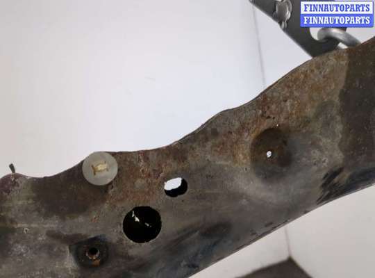 купить Балка под радиатор на Nissan Note E11 2005-2013