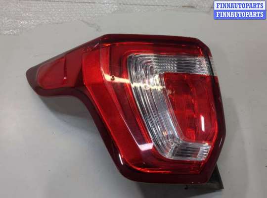 Фонарь задний на Ford Explorer V (U502)