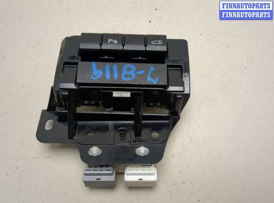 купить Кнопка открывания багажника салонная на Lexus NX 2014-2021