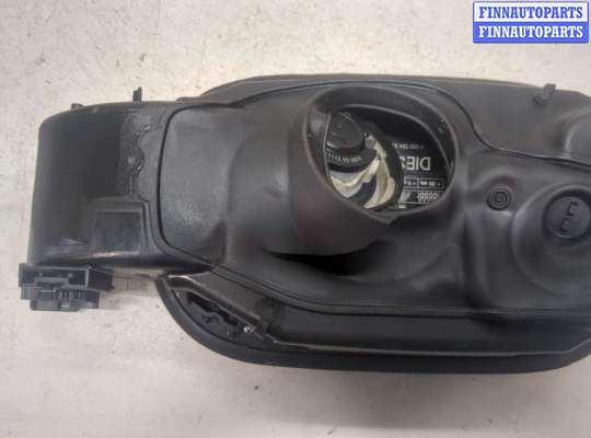 купить Лючок бензобака на Mercedes B W246 2011-2014