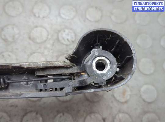 купить Щеткодержатель на Volkswagen Touran 2006-2010