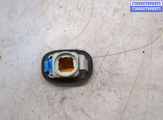 купить Повторитель поворотов на Toyota RAV 4 2000-2005