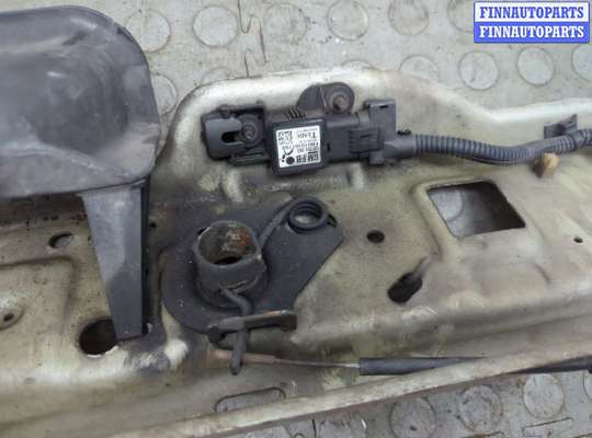 купить Рамка капота на Opel Zafira B 2005-2014