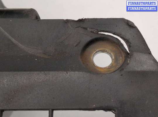 купить Накладка декоративная на ДВС на Toyota Land Cruiser Prado (120) - 2002-2009