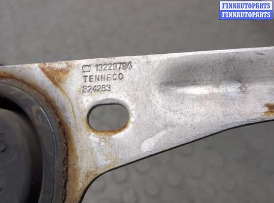 купить Кронштейн глушителя на Buick Regal 2009-2017