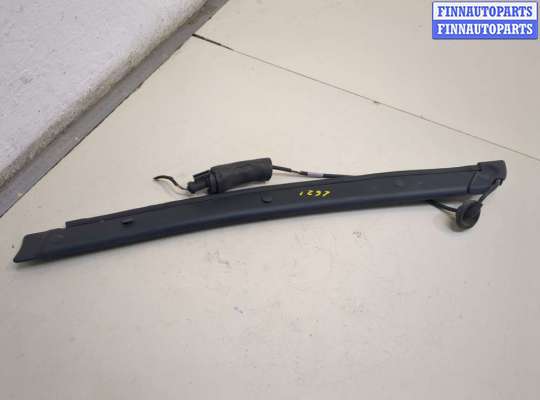 купить Накладка крышки багажника (двери) на Lincoln Navigator 2006-2014