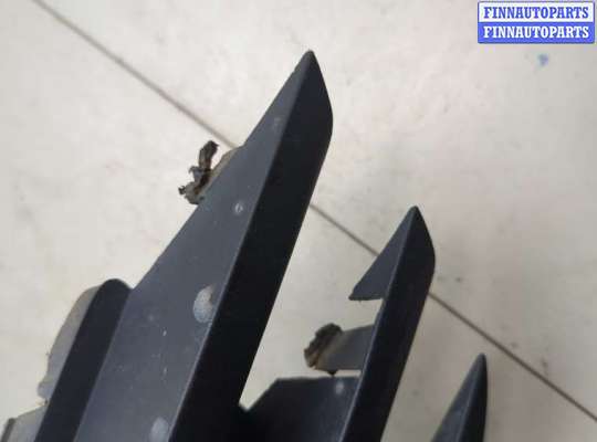 купить Заглушка (решётка) бампера на Opel Vectra C 2002-2008