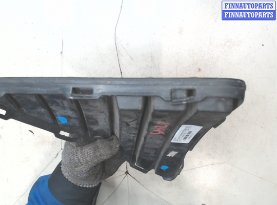 купить Заглушка (решётка) бампера на Ford Focus 3 2011-2025 USA