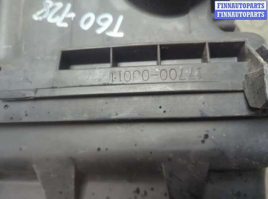 купить Корпус воздушного фильтра на Toyota Yaris 1999-2006
