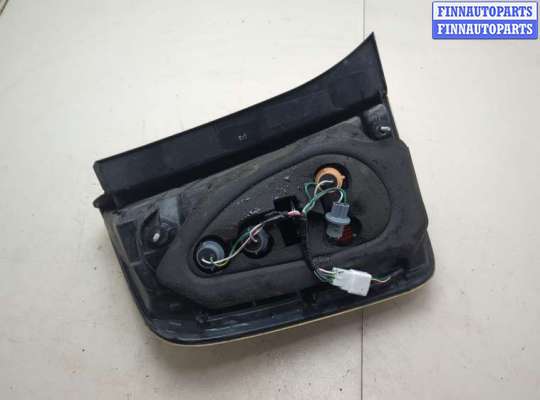 купить Фонарь (задний) на Toyota Prius 2003-2009
