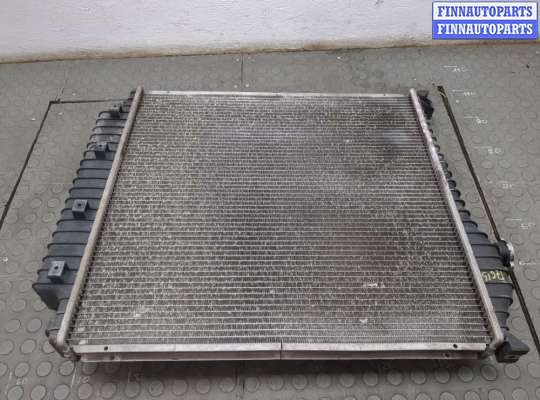 купить Радиатор охлаждения двигателя на Ford Explorer 2006-2010