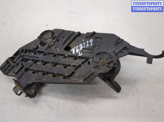 Купить Кронштейн фары на Skoda Octavia (A5) 2004-2013 Кронштейн фары SK531455 на Skoda Octavia (A5) 2004-2013