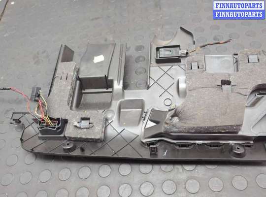 купить Пластик панели торпеды на Audi Q7 2005-2015