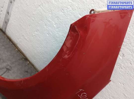 купить Крыло на Nissan Note E11 2005-2013