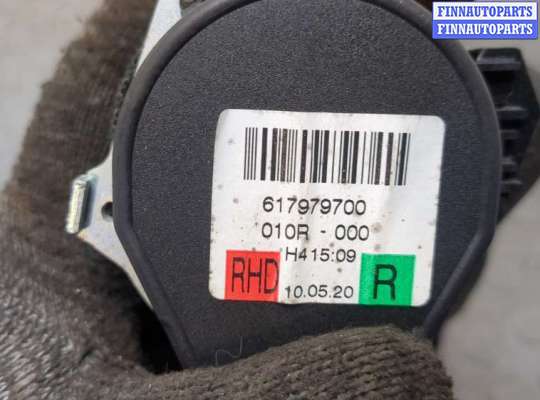 Ремень безопасности на Volkswagen Golf VI (5K)