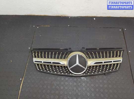 купить Решетка радиатора на Mercedes ML W164 2005-2011