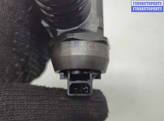купить Форсунка топливная на Volkswagen Golf 5 2003-2009