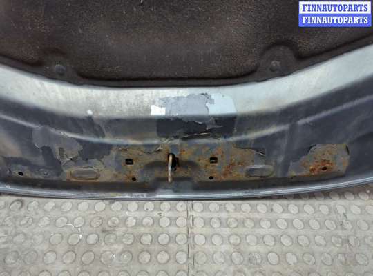 Обшивка капота RN1556131 на Dacia Duster 2010-2017