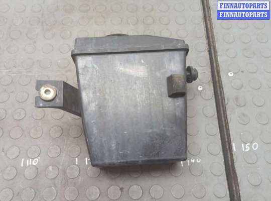 Резонатор воздушного фильтра MZ635550 на Mazda MPV 1999-2006