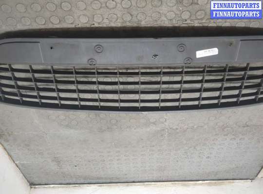 Заглушка (решётка) бампера FO2159838 на Ford Mondeo 4 2007-2015