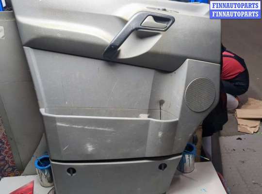 купить Дверная карта (Обшивка двери) на Iveco Daily 3 2000-2005