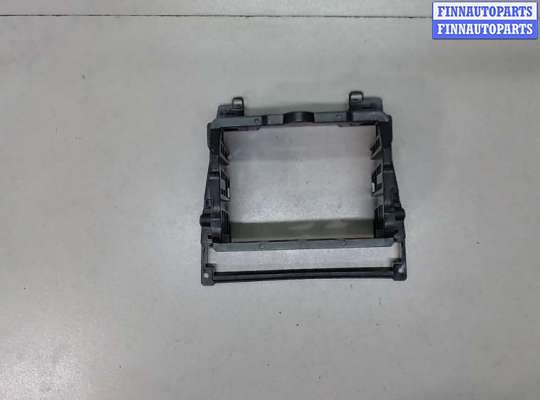 купить Рамка под магнитолу на BMW 5 E60 2003-2010