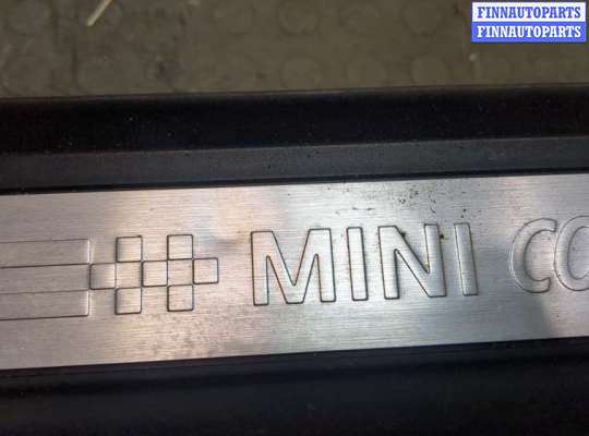 купить Накладка на порог на Mini Cooper (F56) 2013-