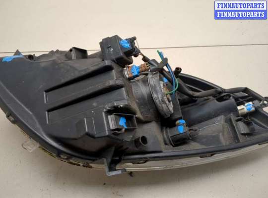 купить Фара (передняя) на Toyota Yaris 2005-2011