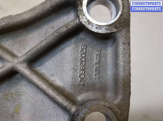 купить Кронштейн полуоси на Renault Modus 2004-2012