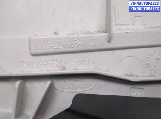 купить Обшивка центральной стойки на Ford Kuga 2019-2024