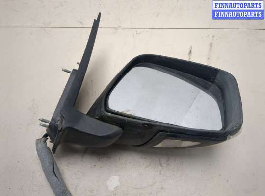 Зеркало боковое на Nissan Navara / PickUp (D40)