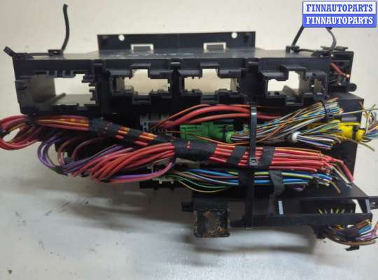 купить Блок предохранителей на BMW 5 E34 1988-1995