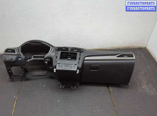 Панель передняя салона (торпедо) FO2058777 на Ford Fusion 2017-2020 USA