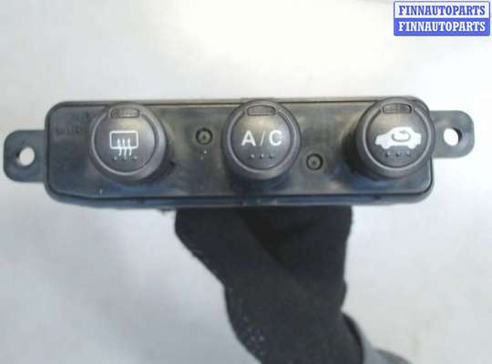 купить Кнопка кондиционера (A/C) на Honda Civic 2001-2005