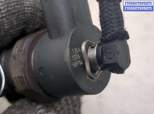 купить Форсунка топливная на Chrysler Voyager 2000-2007