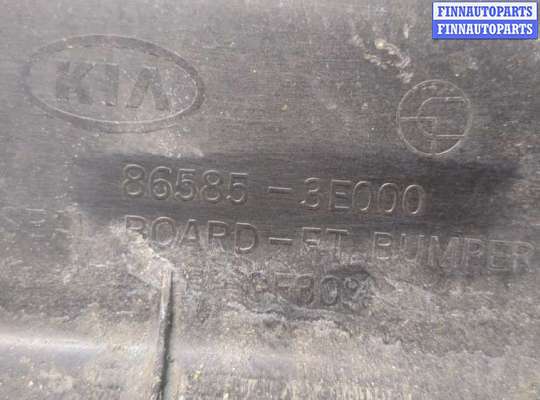 купить Накладка замка капота на KIA Sorento BL 2002-2011