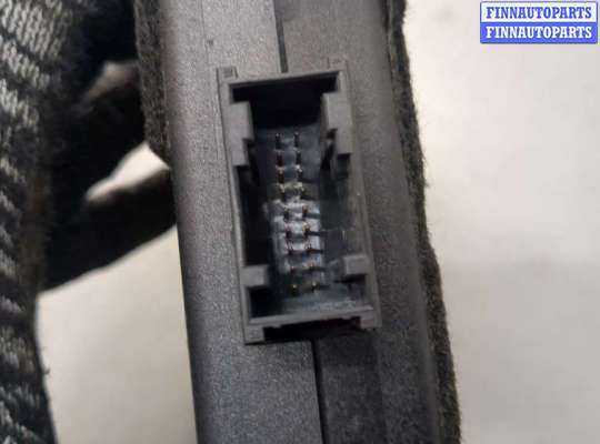 купить Блок управления интерфейсом на Mercedes ML W164 2005-2011